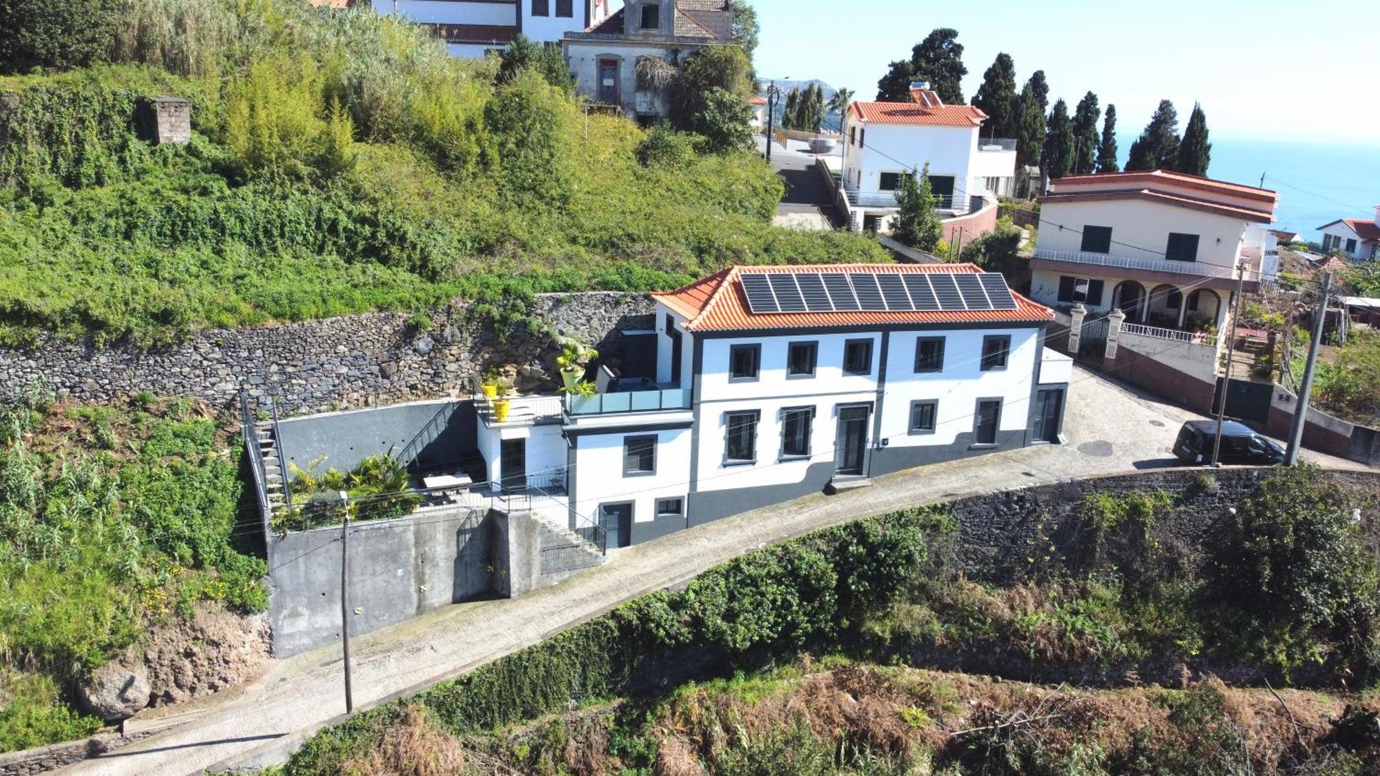 Espirito Do Mar - Premium Villa With Jacuzzi Estreito Da Calheta Bagian luar foto