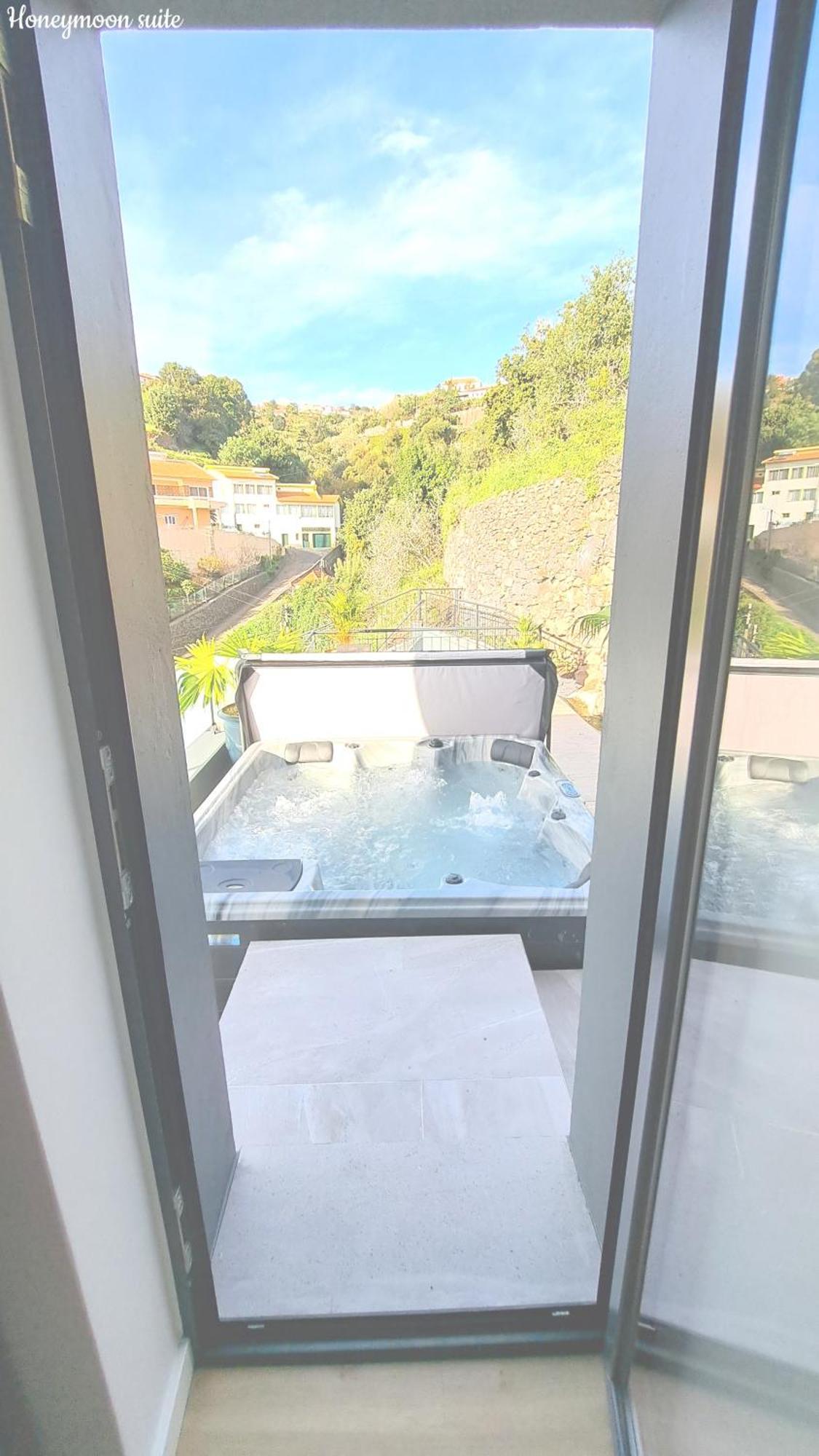 Espirito Do Mar - Premium Villa With Jacuzzi Estreito Da Calheta Bagian luar foto